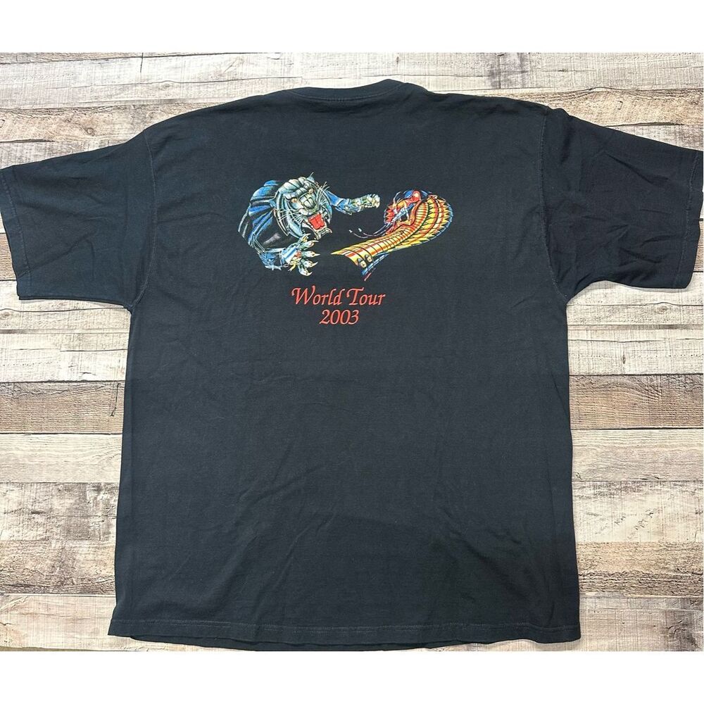 Y2K 2003 Vintage Y&T World Tour Short Sleeve Tiger Snake Graphic Tshirt | 2XL